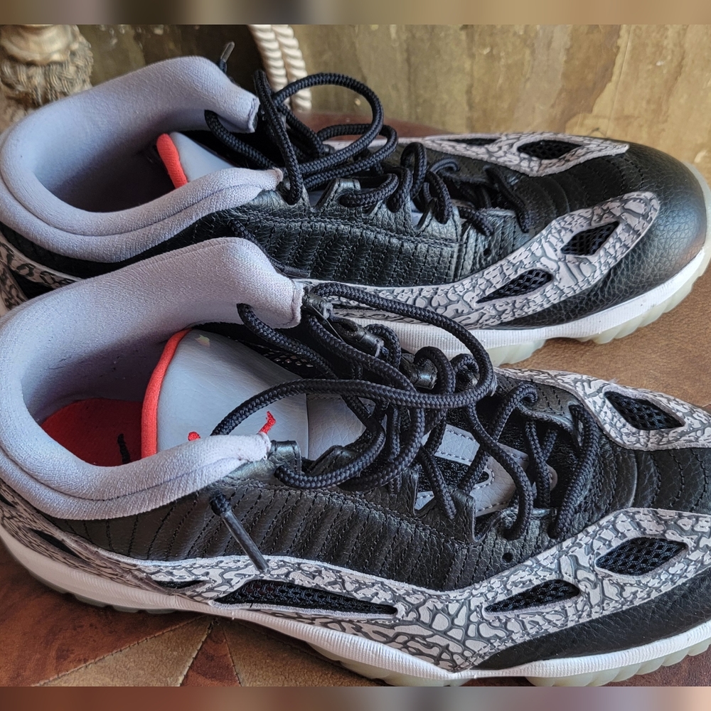 JordanAir Jordan 11 Low IE "Black Cement" sneakers USE